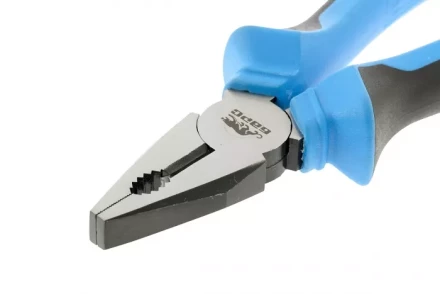 Плоскогубцы комбинированные 200 мм хром-ванадий двухкомпонентные рукоятки БАРС 16998 купить в Ижевске