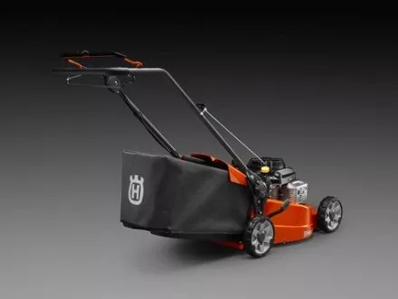 Газонокосилка бензиновая Husqvarna LC 551SP. Профи самоходная KawasakiFJ180 купить в Ижевске