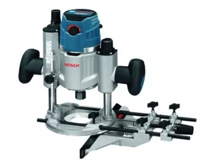 Фрезер Bosch GOF 1600 CE (0.601.624.000) купить в Ижевске