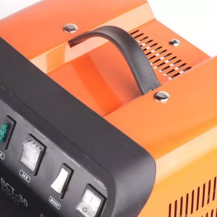 Зарядно устройство PATRIOT BCT-30 Boost купить в Ижевске