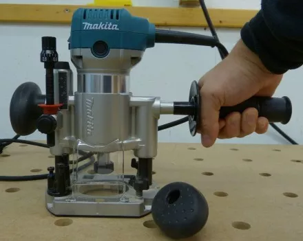 Фрезер Makita RT0700 СX2 купить в Ижевске