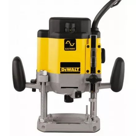 Фрезер DeWalt DW629 купить в Ижевске