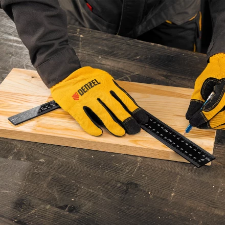 Угольник, 200 х 300 мм, алюминиевый, лазерная гравировка Denzel 32392 купить в Ижевске