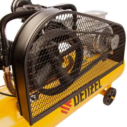 Компрессор воздушный BCW3000-T/100, ременный привод, 3.0 кВт, 100 литров, 520 л/мин Denzel 58118 купить в Ижевске