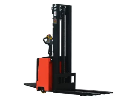 Штабелер электрический самоходный с платформой PROLIFT SDK 1556 h-5600 мм купить в Ижевске