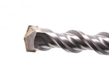 Бур по бетону Denzel, 22 x 310 мм, двойная спираль, три пылеотводящие кромки, 705053 купить в Ижевске