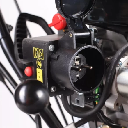 Гусеничный бензиновый снегоуборщик PATRIOT PRO 1150 ED купить в Ижевске