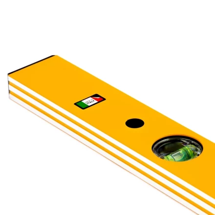 Уровень алюминиевый, 1000 мм, фрезерованный, 3 глазка Denzel 33683 купить в Ижевске