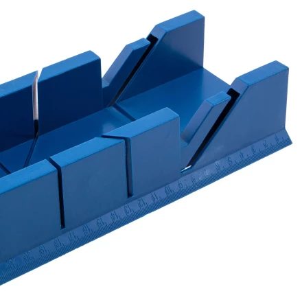 Стусло пластиковое, 300 х 65 мм, 4 угла для запила Сибртех 22571 купить в Ижевске