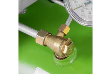 Воздушный компрессор СИБРТЕХ КК-1100/22 58036 купить в Ижевске