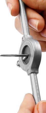 Набор метчиков и плашек малых размеров 31 предмет серия ПРОФЕССИОНАЛ купить в Ижевске