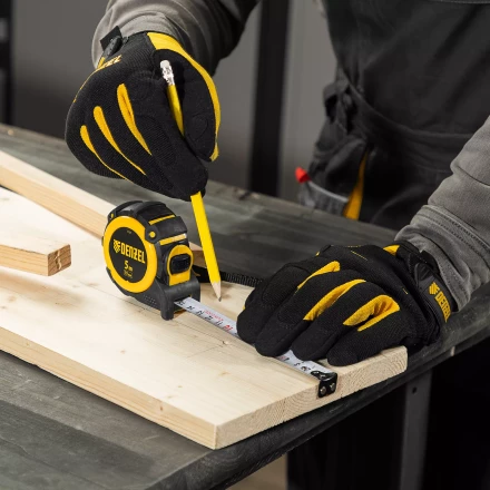 Рулетка Denzel 5м х 19мм, автоматич. фиксац., нейлон. покрытие, магнит. зацеп, двухстор. разметка, 31521 купить в Ижевске