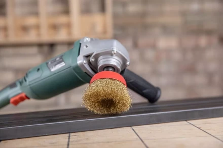 Кордщетка HAMMER чаша 85мм для УШМ гофрированная латунированная сталь (207-103) купить в Ижевске