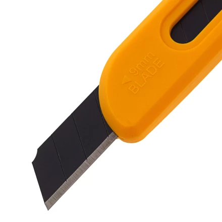 Нож, 9 мм, сменное лезвие, SK4, корпус из ABS пластика, нажимной фиксатор// Denzel 78930 купить в Ижевске