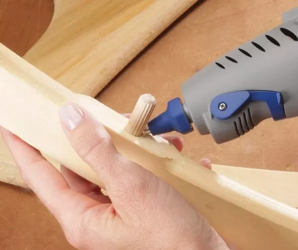 Пистолет клеевой 940 JС DREMEL купить в Ижевске