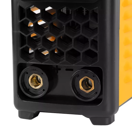 Аппарат инвертор. дуговой сварки SDM-220 Top, 220 А, ПВ 60% кейс// Denzel 94358 купить в Ижевске