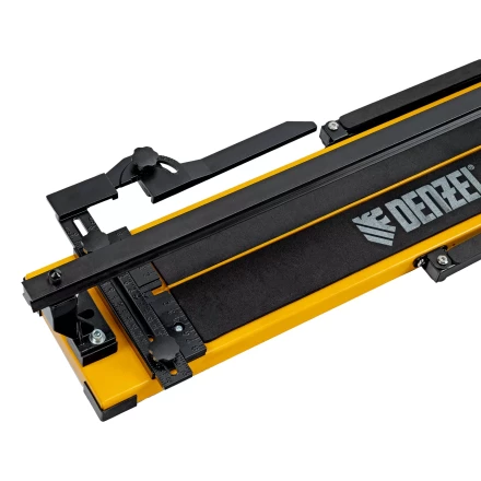 Плиткорез рельсовый Denzel 800х16мм, каретка на подш., стальная станина, усил. рукоятка-пенал 877016 купить в Ижевске