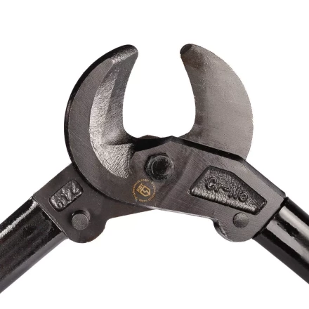 Ножницы для резки кабеля с ленточной броней КВТ НК-35  до 25 мм (101857) купить в Ижевске