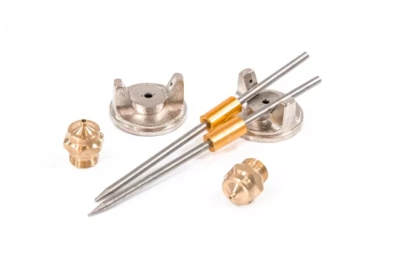 Пневматический краскопульт с верхним бачком V=1,0 л + сопла диаметром 1.2, 1.5 и 1.8 мм  MATRIX 57315 купить в Ижевске