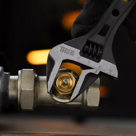 Ключ разводной Denzel 135 мм, CrV, кованый, укороченная рукоятка 15752 купить в Ижевске