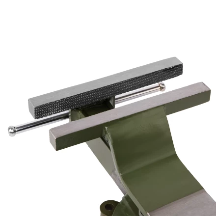 Тиски слесарные Сибртех 18621, 200 мм, стальные, поворотные купить в Ижевске