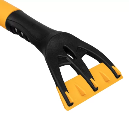 Щетка-сметка для снега со скребком 600 мм Denzel 55325 купить в Ижевске