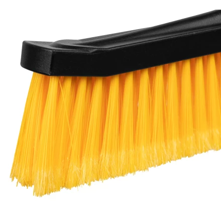 Щетка-сметка для снега со скребком 600 мм Denzel 55325 купить в Ижевске