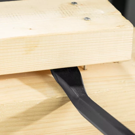 Лом-гвоздодер, Denzel 450 мм, шестигранный 16 мм, окрашенный, сталь 65, 25202 купить в Ижевске