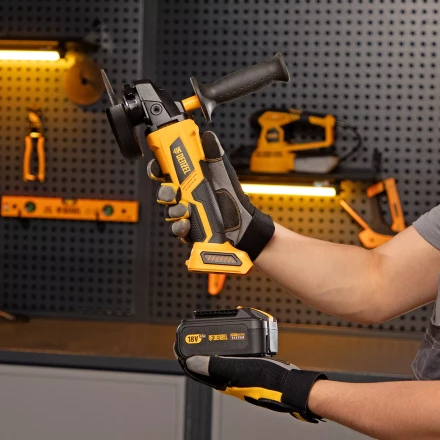 Машина углошлифовальная аккумуляторная бесщет. Denzel BLG-IB-18-125-0, Li-ion, 18 В 27004 купить в Ижевске