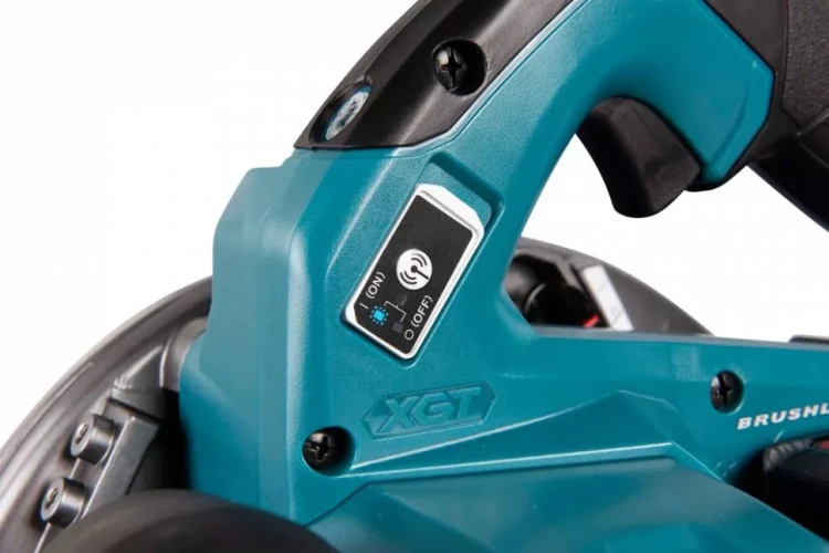 Аккумуляторная дисковая пила Makita XGT HS004GZ (без АКБ и ЗУ) купить в Ижевске