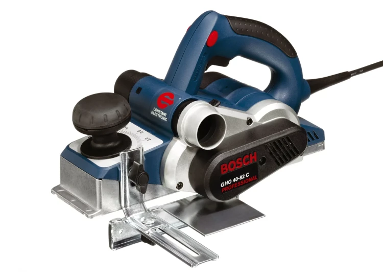 Рубанок электрический Bosch GHO 40-82 C купить в Ижевске