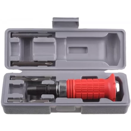 Набор STAYER Отвертка ударно-поворотная, обрезиненная рукоятка, с битами, 6 предметов 2566-H4 купить в Ижевске