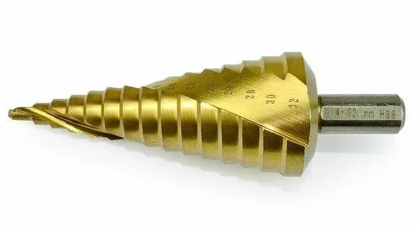 Сверло ступенчатое HSS TiN с спиральным желобком, 4-32x102, 6 мм (Makita D-40191) купить в Ижевске