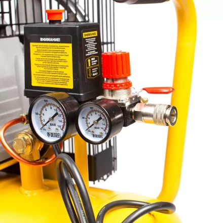 Компрессор воздушный BCI2300/50, ременный привод, 2.3 кВт, 50 литров, 400 л/мин Denzel 58113 купить в Ижевске