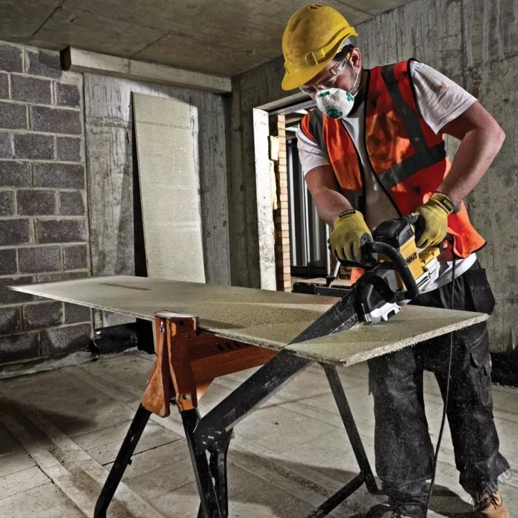 Алигаторная пила DeWalt DWE 396 купить в Ижевске
