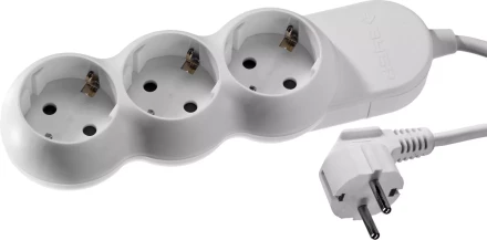 Удлинитель ЗУБР &quot;ПРОФЕССИОНАЛ&quot; на катушке, ПВС 3х1,5кв мм, 4 гнезда, макс мощн 3500Вт, 50м 55082-50 купить в Ижевске