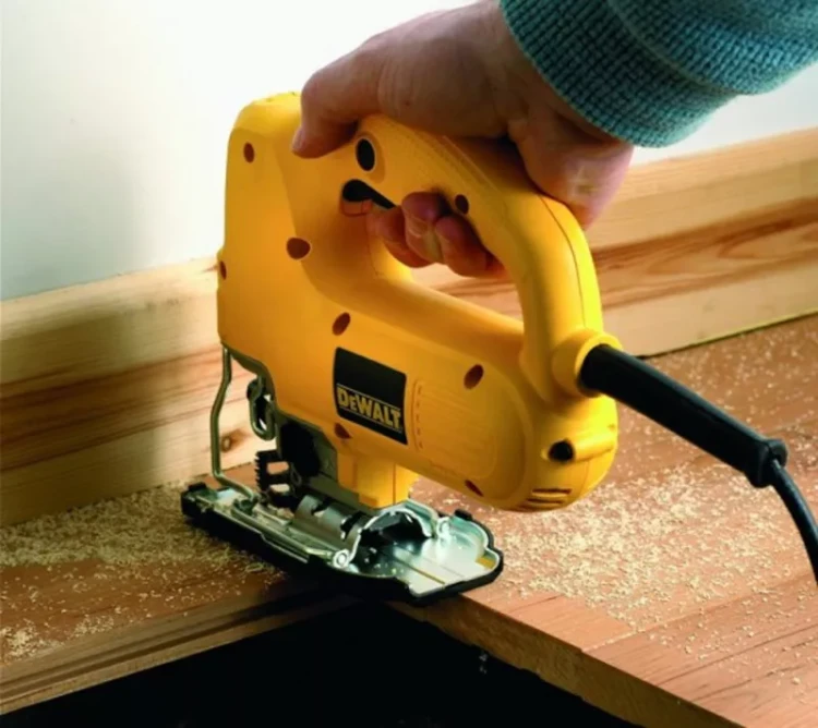 Лобзик DeWalt DW 349 купить в Ижевске
