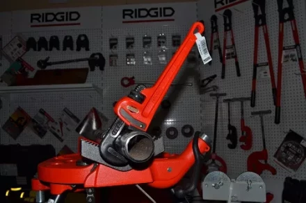 Прямой трубный ключ для тяжелых работ 10  31010 купить в Ижевске