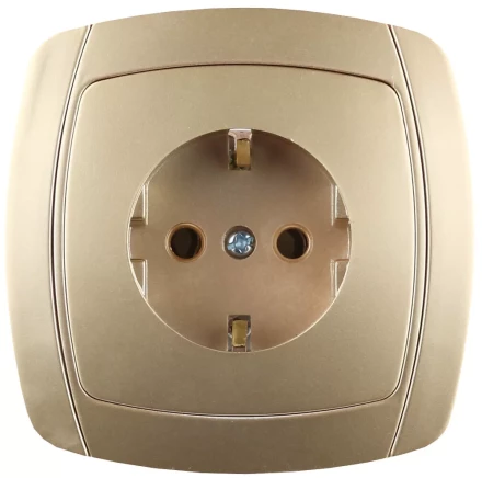 Розетка СВЕТОЗАР &quot;АКЦЕНТ&quot; одинарная в сборе, с заземлением, цвет золотой металлик, 16А/~250В SV-54205-GM купить в Ижевске