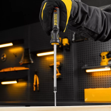 Отвертка Denzel, PH3х150 мм, S2, 3к рукоятка, 121847 купить в Ижевске