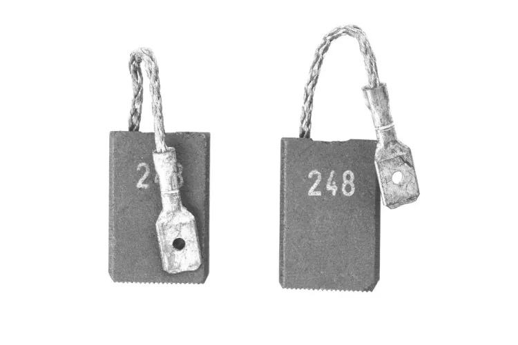 Щетки угольные HAMMER 404-234 купить в Ижевске