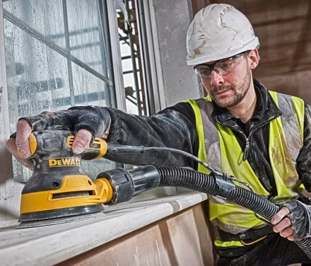 Шлифмашина ЭШМ DeWalt DWE6423 купить в Ижевске