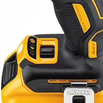 Аккумуляторная дрель DCD 796 D2 DeWalt купить в Ижевске