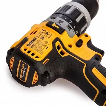 Аккумуляторная дрель DСD 791P2-QW DeWalt купить в Ижевске