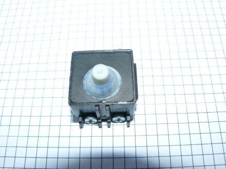 Выключатель SF125 7(7)A 5E4 V000-003-302 купить в Ижевске