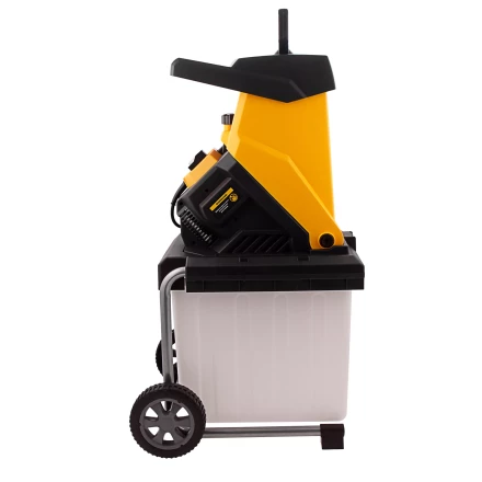 Измельчитель садовый электрический Denzel ECS-2700, 2700 Вт, 40 мм купить в Ижевске