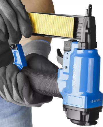 Степлер (гвозде/скобозабиватель) пневматический для скоб тип 55 (16-30 мм) и тип 300 (10-35 мм) 3192 серия ПРОФЕССИОНАЛ купить в Ижевске