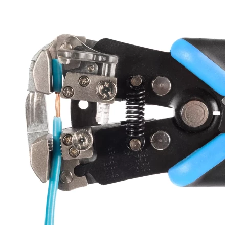 Автоматический многофункциональный стриппер КВТ WS-19 для снятия изоляции с проводов 0.05–10 мм (89424) купить в Ижевске