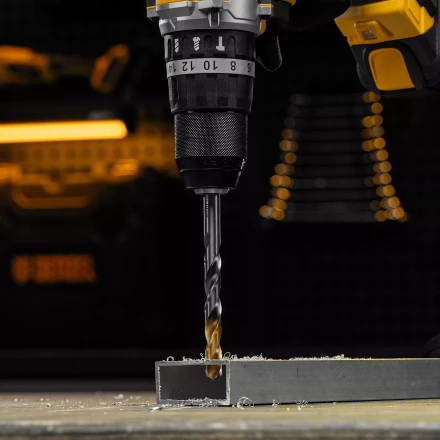 Сверло спиральное по металлу Denzel, 10 x 133 мм, Р6М5, Golden Tip, 718242 купить в Ижевске