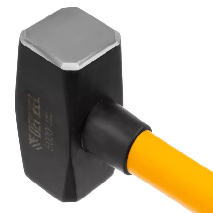 Кувалда 5000 г, кованая, фибергласовая  рукоятка c TPR покрытием, 880 мм Denzel 11024 купить в Ижевске